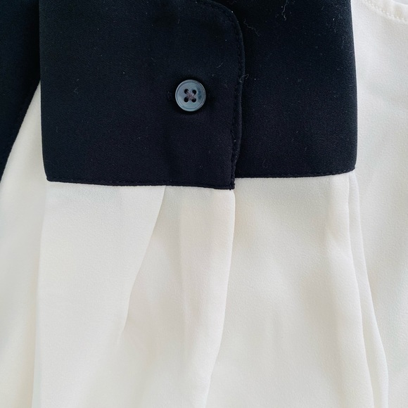 Banana Republic Ribbon blouse. Black and off-white. Size M. New w/tags. - Picture 4 of 10